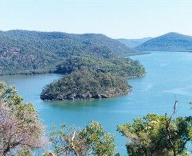 The Riverboat Postman - Australia Accommodation 2