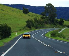 Cliff To Coast Sports Car Drives - Australia Accommodation 7