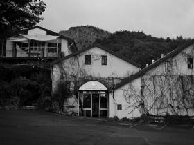 Amphora Wine Group - Australia Accommodation 0