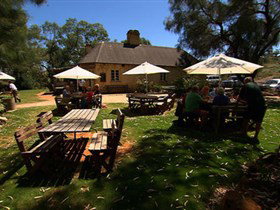 Overland Corner Hotel - Australia Accommodation 3