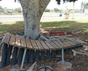 Barcaldine Musical Instruments - Australia Accommodation 0