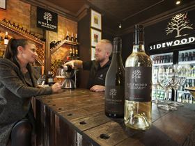 Maximilian's Restaurant And Sidewood Estate Cellar Door - Australia Accommodation 3