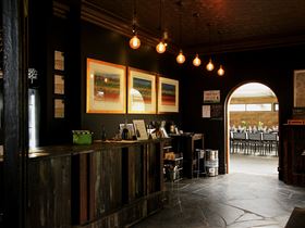 Maximilian's Restaurant And Sidewood Estate Cellar Door - Australia Accommodation 1