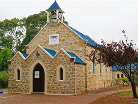 Christ Church Yankalilla - Australia Accommodation 0
