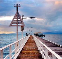 Picnic Bay - Australia Accommodation