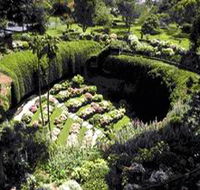Umpherston Sinkhole - Australia Accommodation