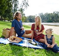 Wagga Beach - Australia Accommodation