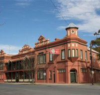 Culcairn Hotel - Australia Accommodation
