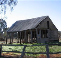 Cobb and Co Stables Morven - Australia Accommodation