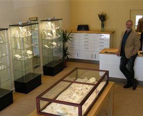 Ixtlan Melbourne Jewellery Store - Australia Accommodation 1