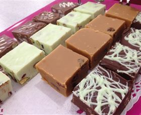 Taylors Sweets And Treats - Australia Accommodation 7