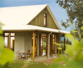 Whispering Brook - Australia Accommodation 4