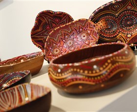 Maalinup Aboriginal Gallery - Australia Accommodation 1
