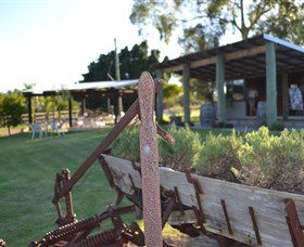 Ugly Duckling Wines - Australia Accommodation 3