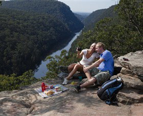 The Rock Lookout - Australia Accommodation 1