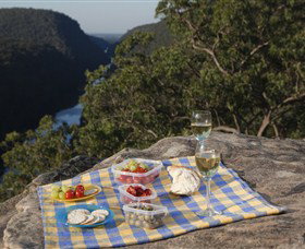 The Rock Lookout - Australia Accommodation 3