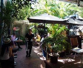 Sappho Books, Cafe And Wine Bar - Australia Accommodation 1