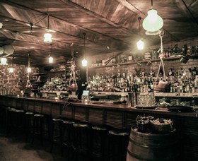 Button Bar - Australia Accommodation 0