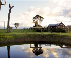 All Saints Garden - Australia Accommodation 2