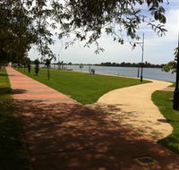 The Manning River - Australia Accommodation