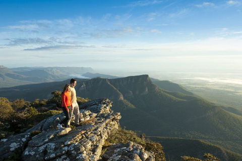 Autopia Tours - Australia Accommodation 8
