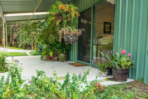 Karrak Reach Forest Retreat - Australia Accommodation 3