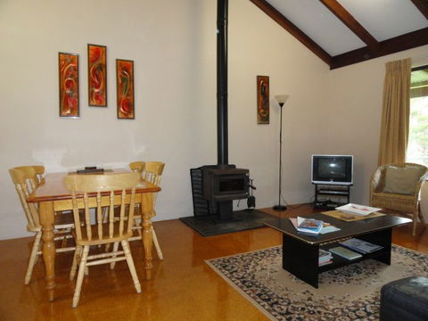 Tinglewood Cabins - Australia Accommodation 0