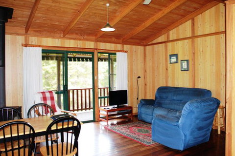 Hawke Brook Chalets - Australia Accommodation 3