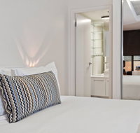 Mantra St Kilda Road - Australia Accommodation
