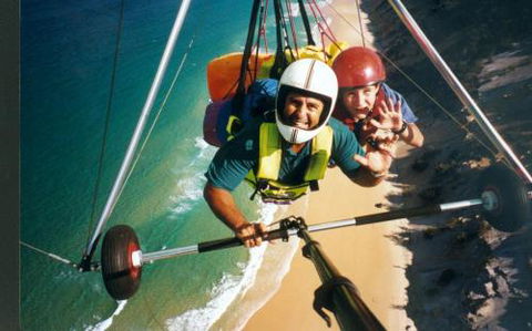 David Cookman–Sunshine Coast Hang Gliding - Australia Accommodation 0