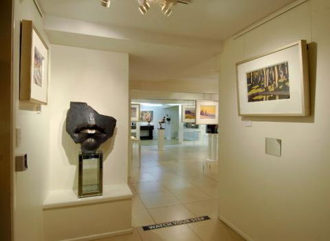 Art Nuvo Gallery - Australia Accommodation 1