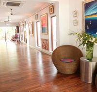 Barefoot Art Food Wine - Australia Accommodation