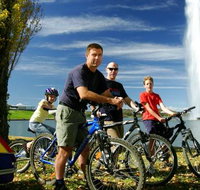 Lake Burley Griffin - Australia Accommodation