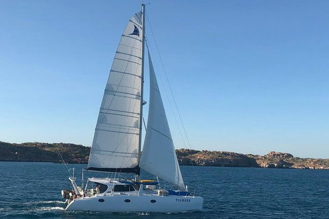 SAILING CHARTER TO CARNAC ISLAND - Australia Accommodation 0