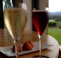 Yarra Valley Winery Tour from Melbourne Including Lunch and Yarra Valley Chocolaterie - Australia Accommodation