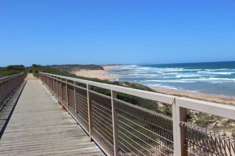 Day Tour Of Phillip Island Nature Parks & Penguins - Australia Accommodation 1