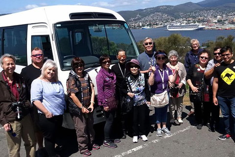 Bonorong Wildlife Park, Richmond Village, Hobart Highlights - Australia Accommodation 7