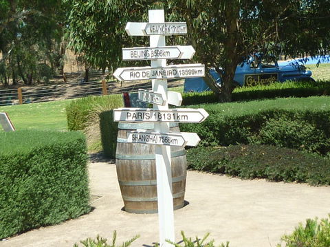 Adelaide Super Saver: Adelaide City Sightseeing Tour Plus Barossa Valley And Hahndorf Tour - Australia Accommodation 4