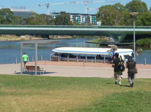 Adelaide Super Saver: Adelaide City Sightseeing Tour Plus Barossa Valley And Hahndorf Tour - Australia Accommodation 2