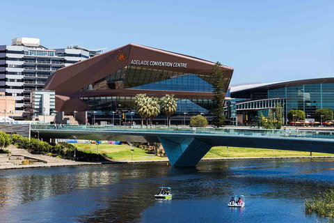 Adelaide 90-Minute Pedicab Tour: City Sights Experience - Australia Accommodation 1