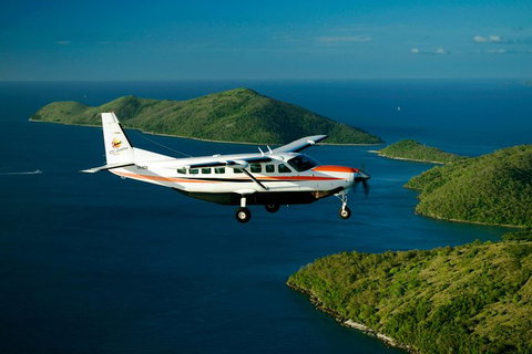 Reef And Island Scenic Flight From Airlie Beach - Australia Accommodation 1