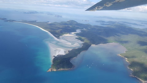 Reef And Island Scenic Flight From Airlie Beach - Australia Accommodation 5