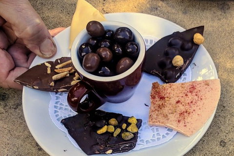 Queensland Food Tour: Farm-to-Table Indulgence - Australia Accommodation 4
