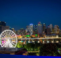 Green Cabs Brisbane Tours - Australia Accommodation