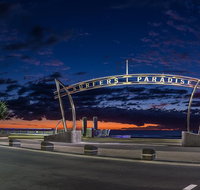 Luxury Brisbane Airport Transfers To and From Surfers Paradise for 2 Person - Australia Accommodation