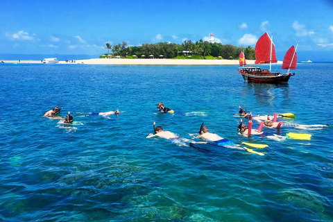 Low Island Snorkelling Private Charter Aboard Authentic Chinese Junk Boat - Australia Accommodation 2