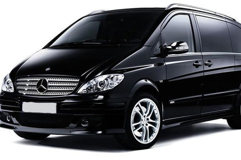 Arrival Private Transfer Sydney Airport SYD To Sydney In Luxury Van V Class - Australia Accommodation 0