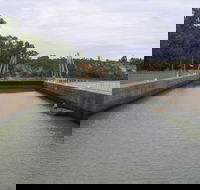 Lock 4 - Australia Accommodation
