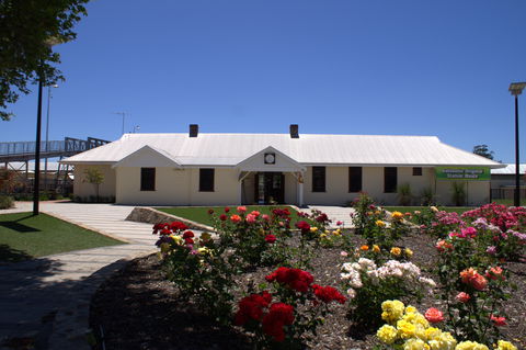 Old Railway Station - Australia Accommodation 0