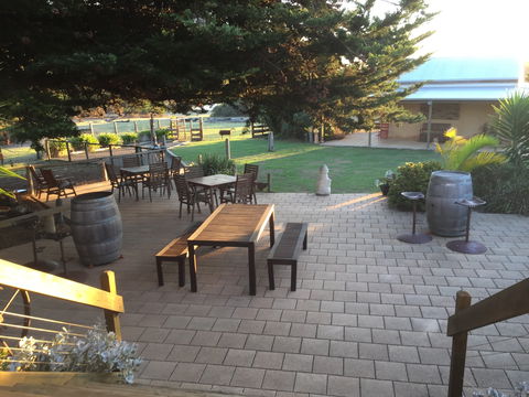 Rustic Blue Gallery Cafe Day Spa - Australia Accommodation 0